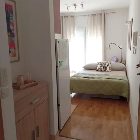 Lea 2 * 마카르스카